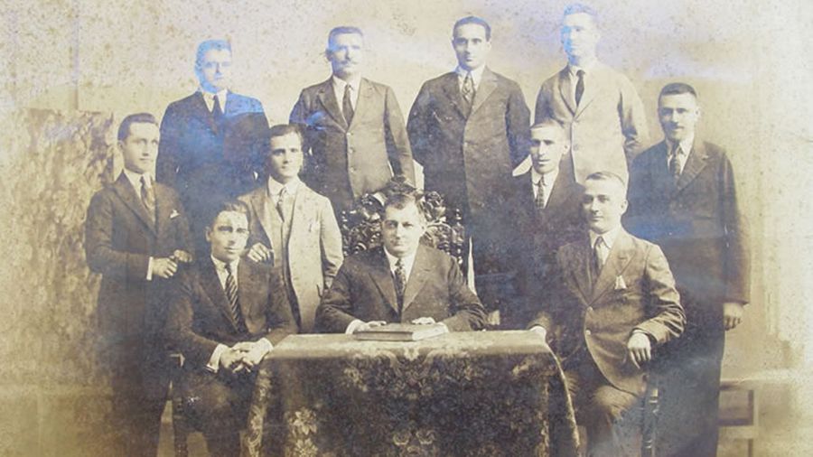 Los emigrantes fueron clave en el desarrollo urbanístico y económico de O Valadouro